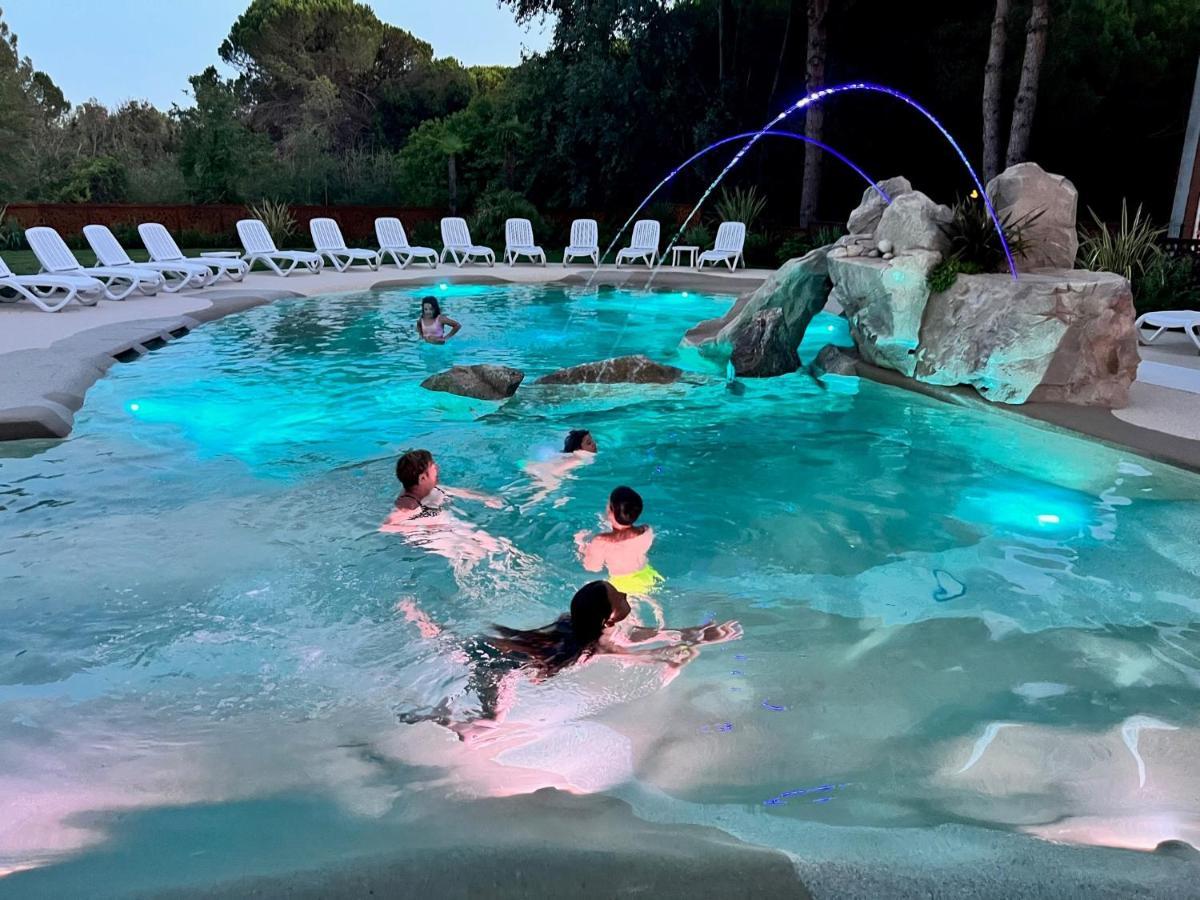 Bosco Canoro Bibione Resort Екстериор снимка