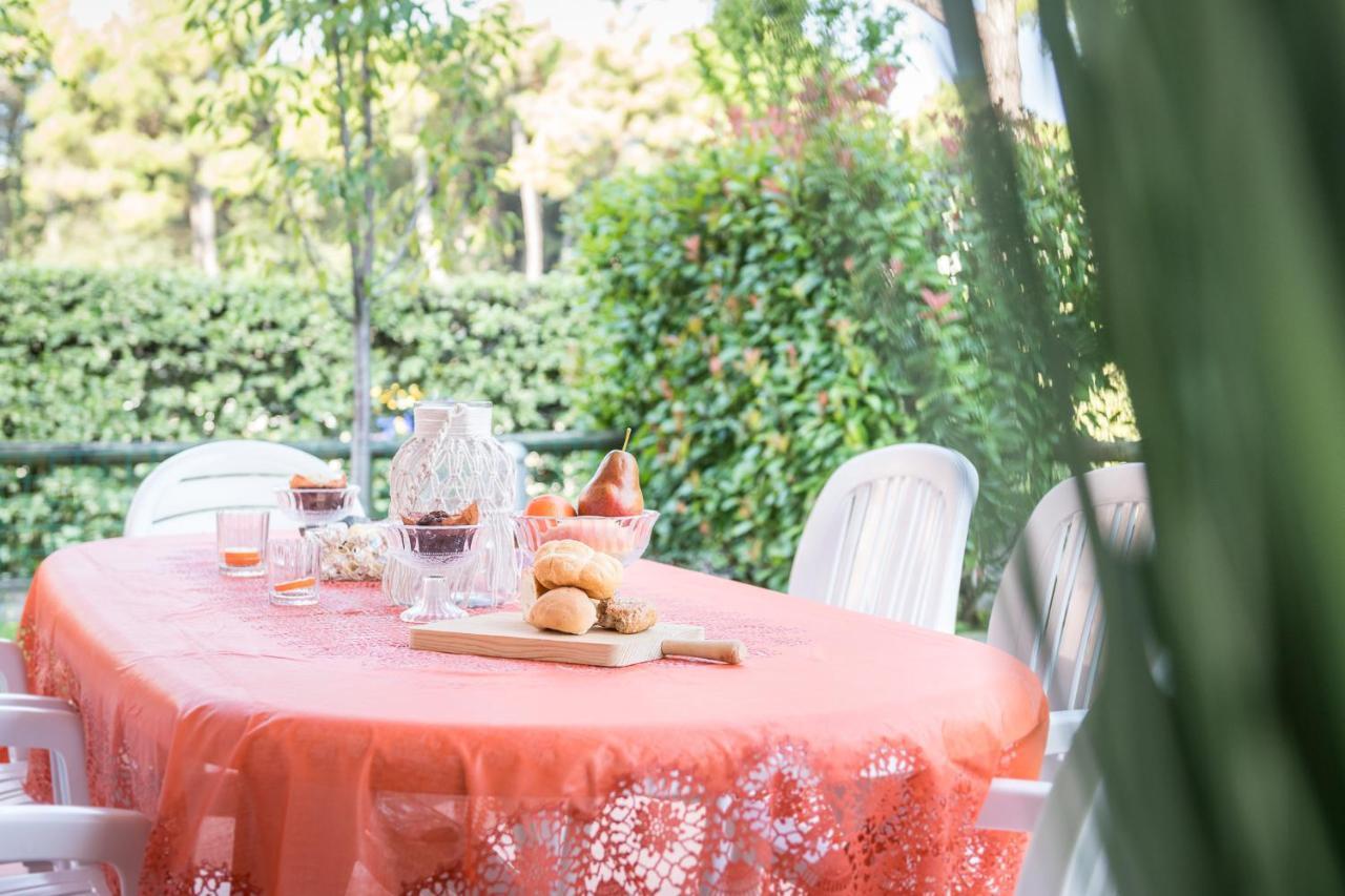 Bosco Canoro Bibione Resort Екстериор снимка