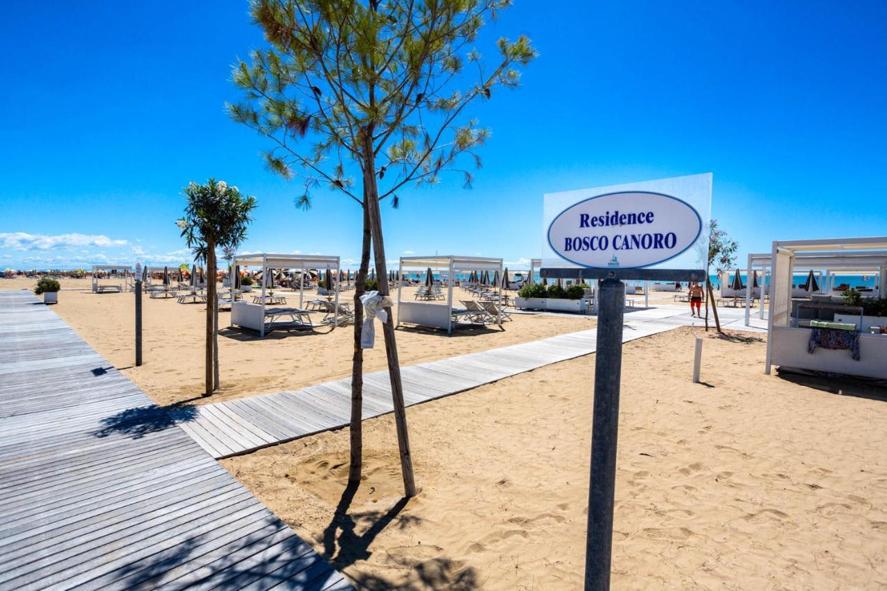 Bosco Canoro Bibione Resort Екстериор снимка