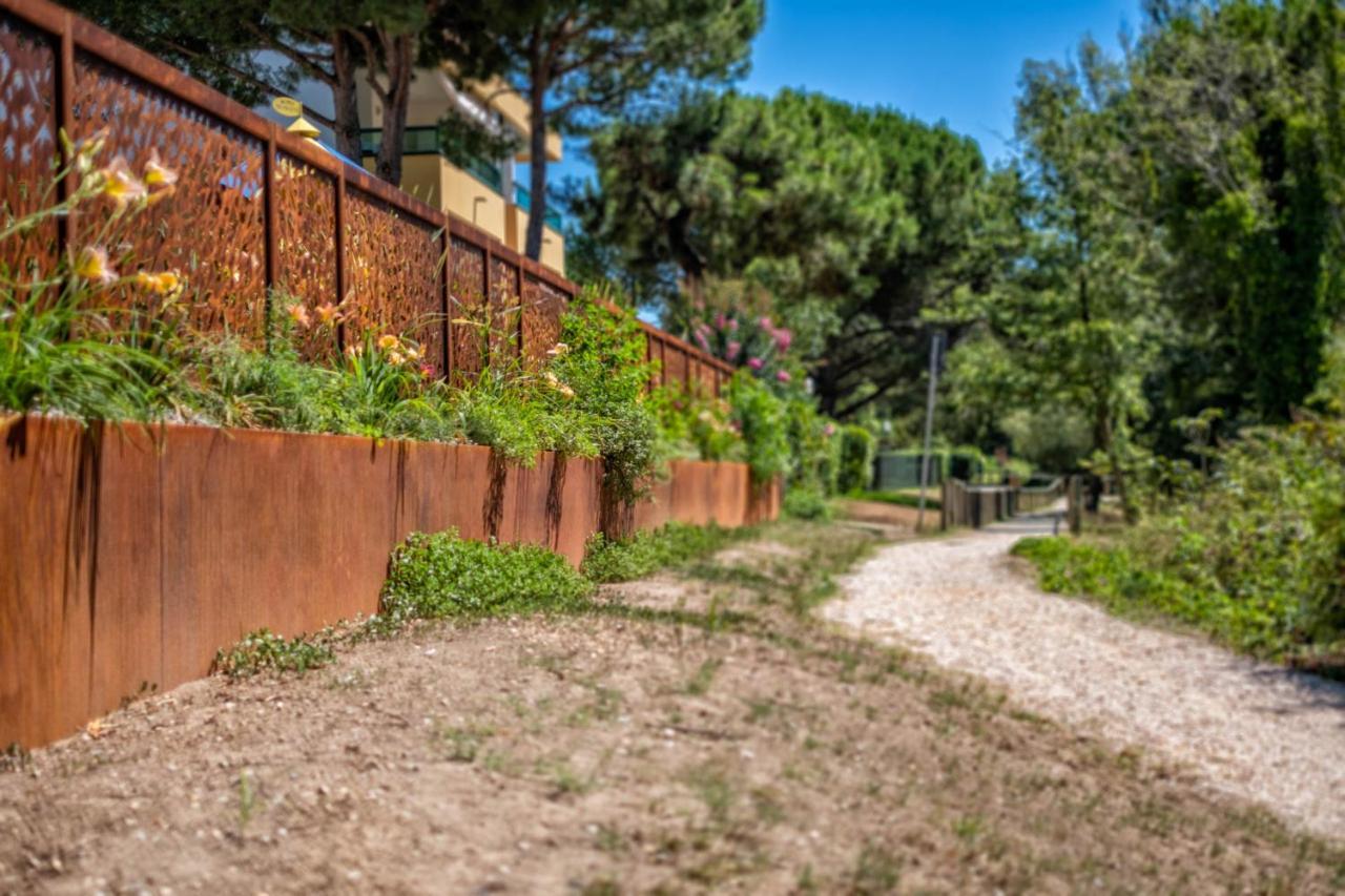 Bosco Canoro Bibione Resort Екстериор снимка