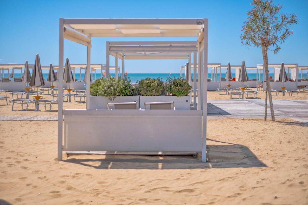Bosco Canoro Bibione Resort Екстериор снимка